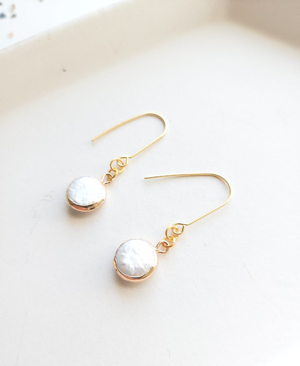 Natural Freshwater Pearl Dangles