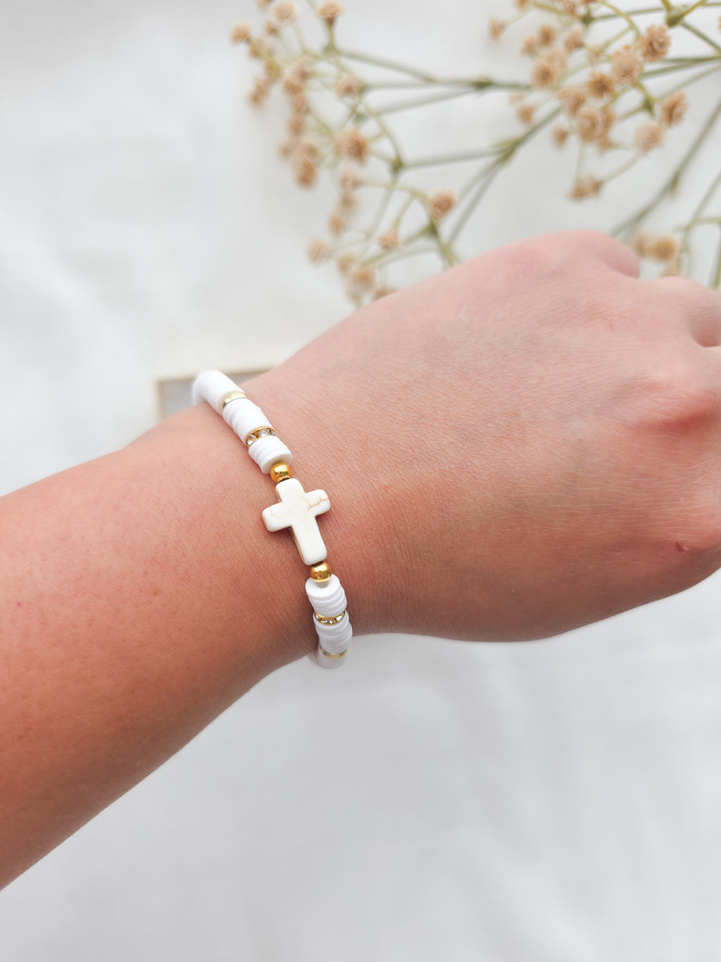 Cross single bracelet