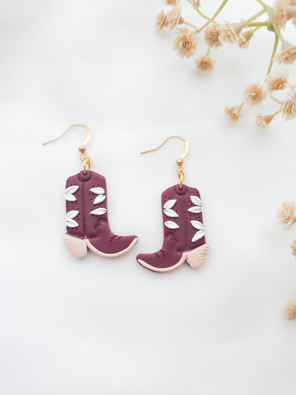 Cowgirl Boots in Maroon