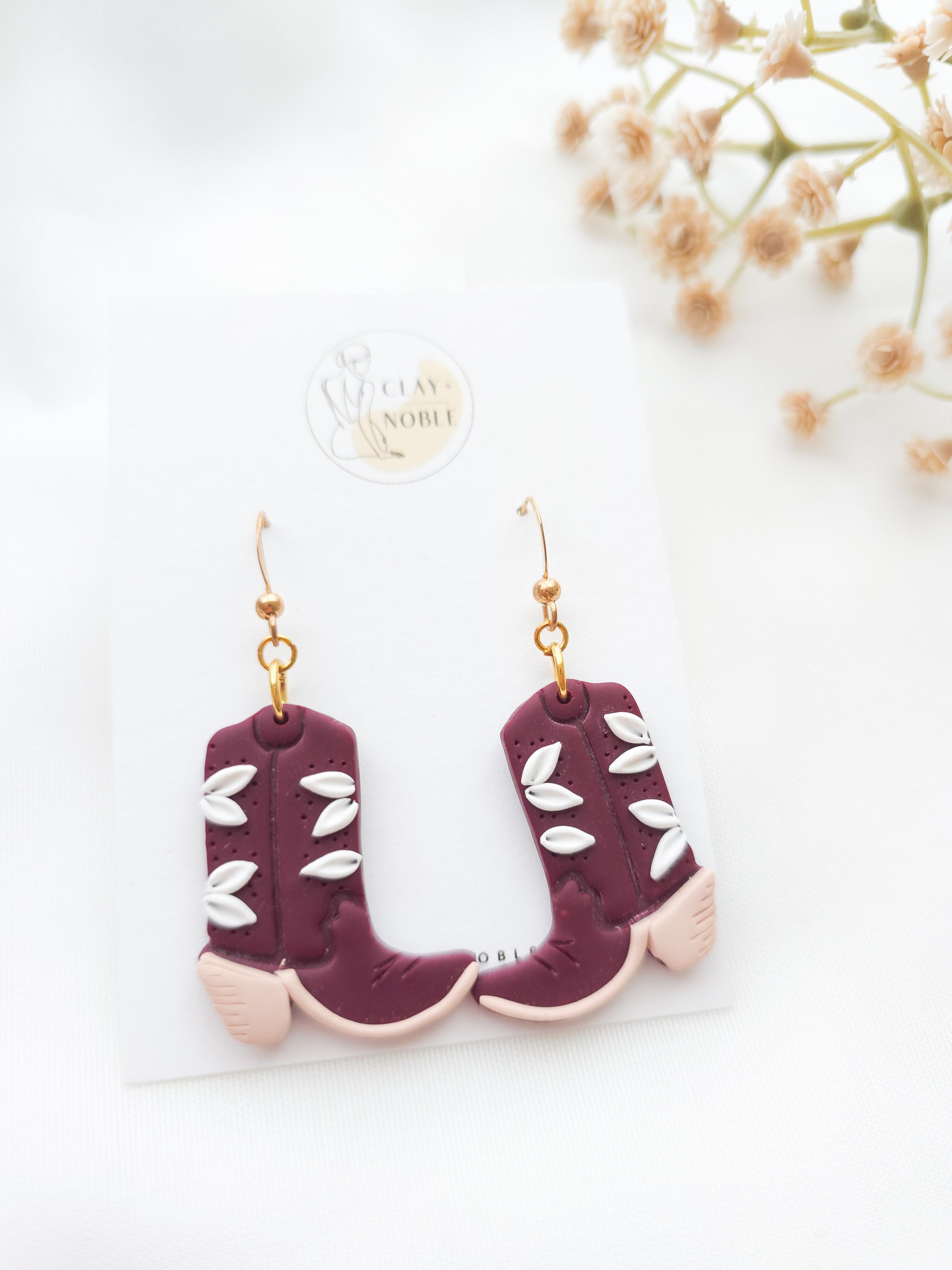 Cowgirl Boots in Maroon
