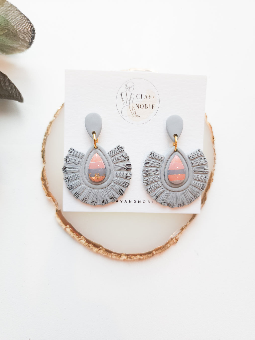 Gray diamond fan dangle