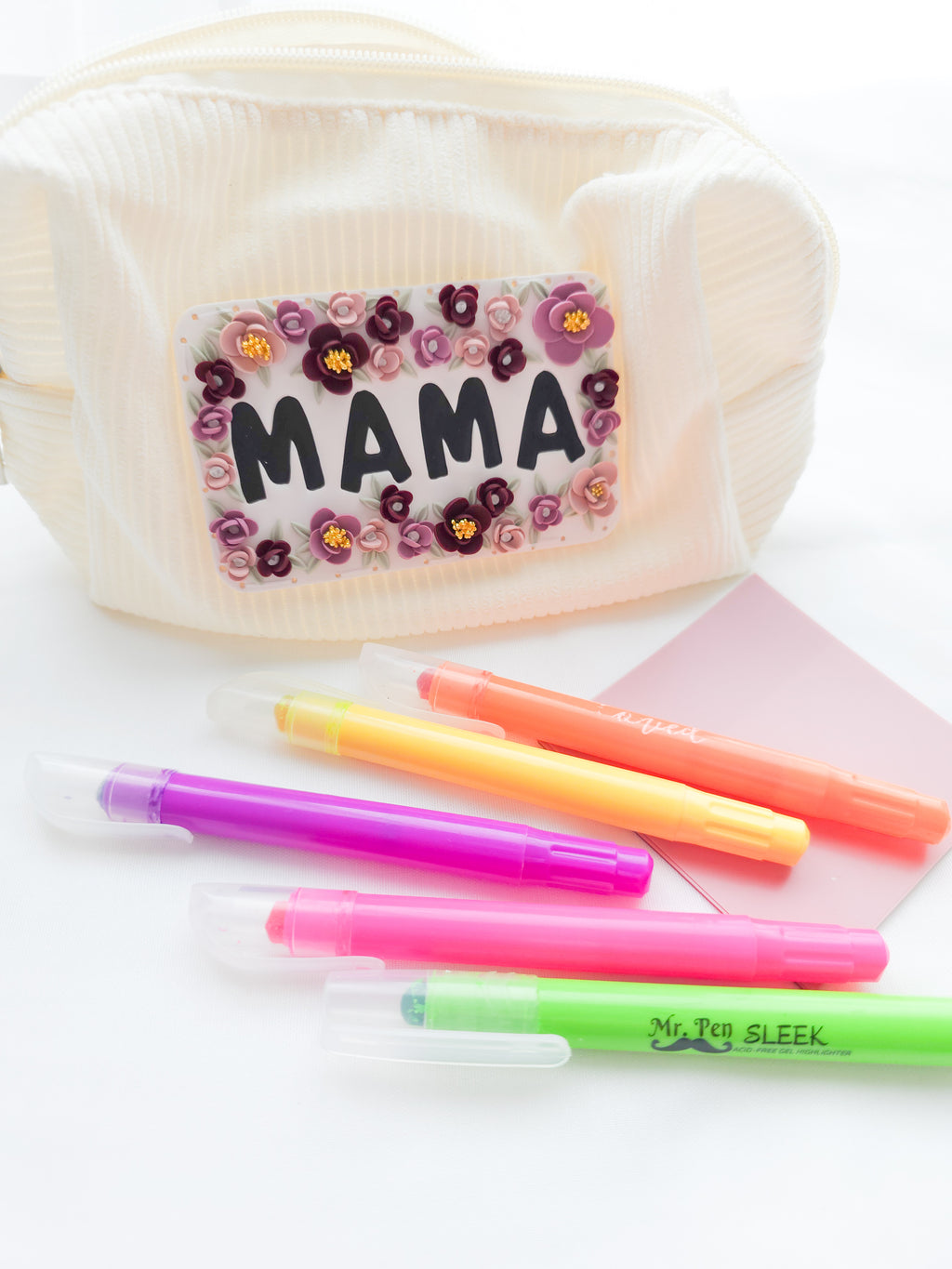 The Mama Pouch